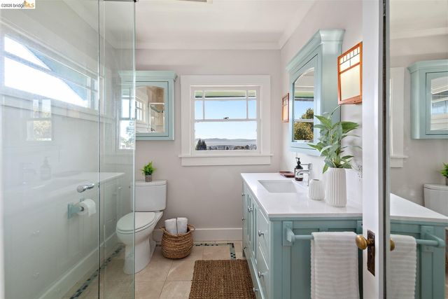 955 Shattuck Avenue, Berkeley, CA 94707