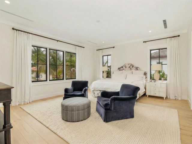 315 Avila Road, West Palm Beach, FL 33405