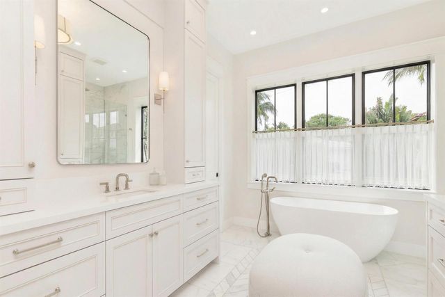 315 Avila Road, West Palm Beach, FL 33405