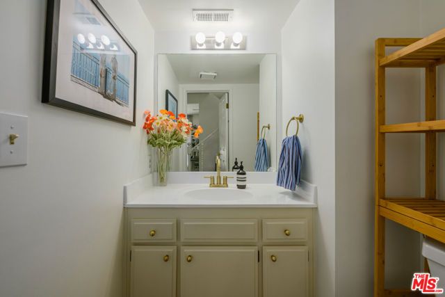 4035 Wade Street B, Culver City, CA 90066