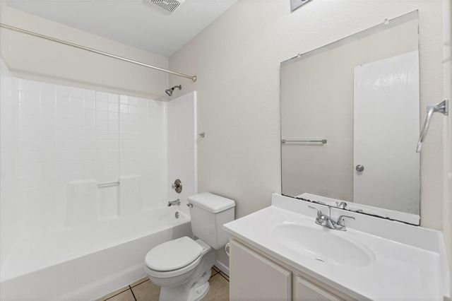 3120 Wild Turkey Lane, Pearland, TX 77581