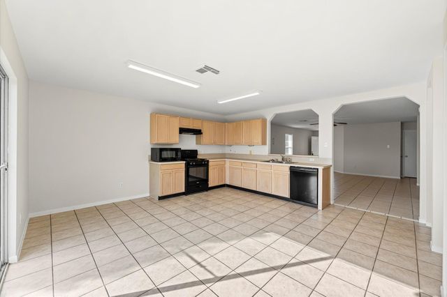 3120 Wild Turkey Lane, Pearland, TX 77581