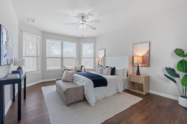 129 Phil Mickelson CT, Round Rock, TX 78664