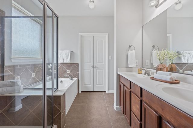 129 Phil Mickelson CT, Round Rock, TX 78664