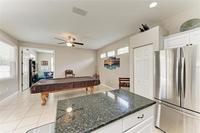 6546 BLUE GROSBEAK CIR, Lakewood Ranch, FL 34202