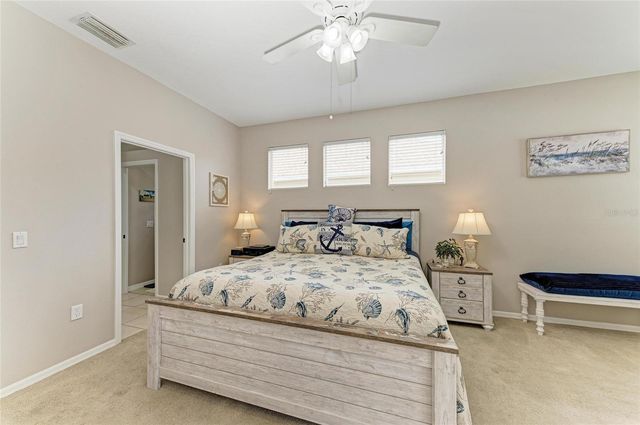 6546 BLUE GROSBEAK CIR, Lakewood Ranch, FL 34202