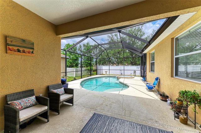 6546 BLUE GROSBEAK CIR, Lakewood Ranch, FL 34202