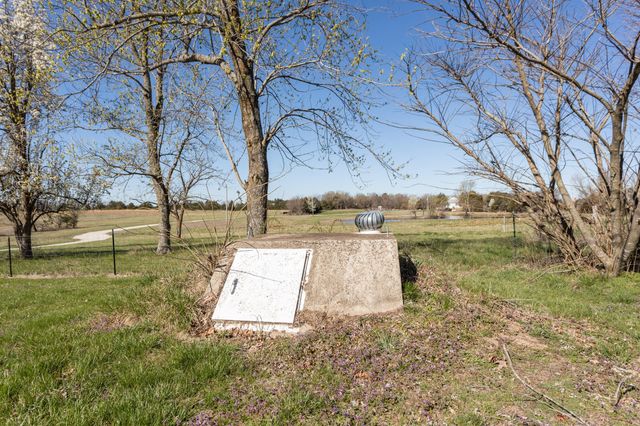 701 Elkland Road, Elkland, MO 65644