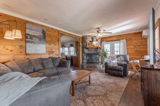701 Elkland Road, Elkland, MO 65644