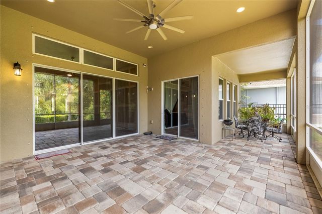 16726 COURTYARD LOOP, Land O Lakes, FL 34638