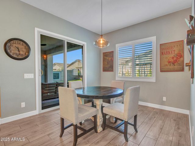 5132 N 185TH Avenue, Litchfield Park, AZ 85340