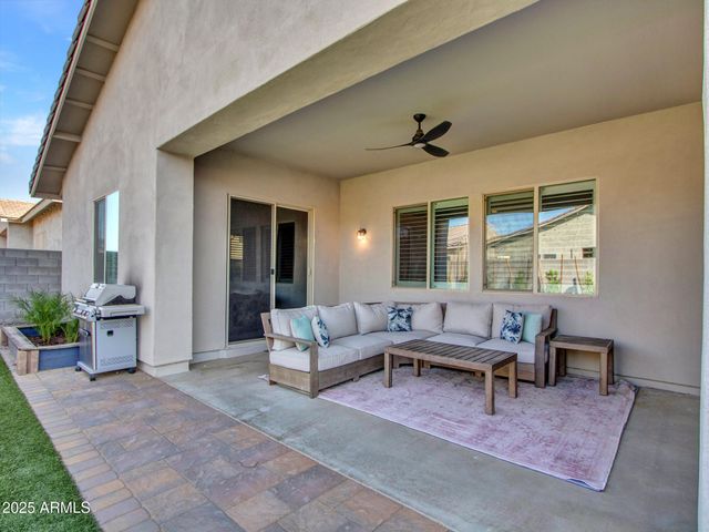 5132 N 185TH Avenue, Litchfield Park, AZ 85340