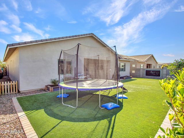 5132 N 185TH Avenue, Litchfield Park, AZ 85340