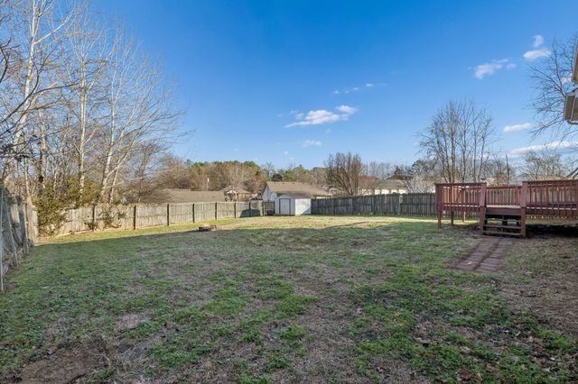 342 Brook Mead Dr, Clarksville, TN 37042