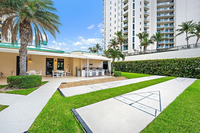 2800 N Ocean Drive B-7c, Singer Island, FL 33404