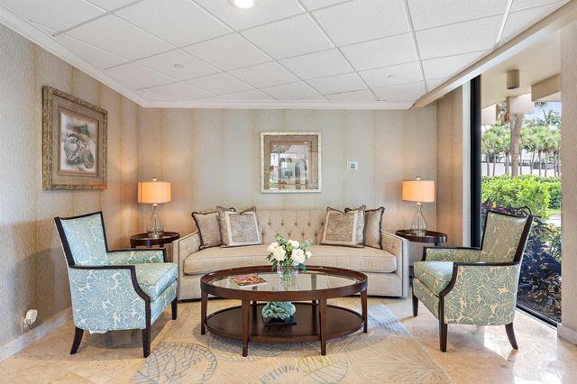 2800 N Ocean Drive B-7c, Singer Island, FL 33404