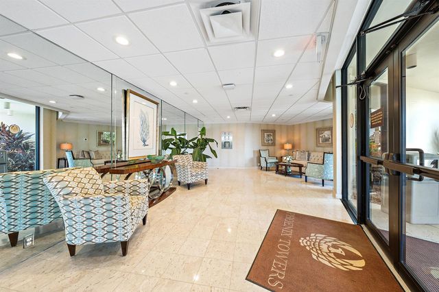 2800 N Ocean Drive B-7c, Singer Island, FL 33404