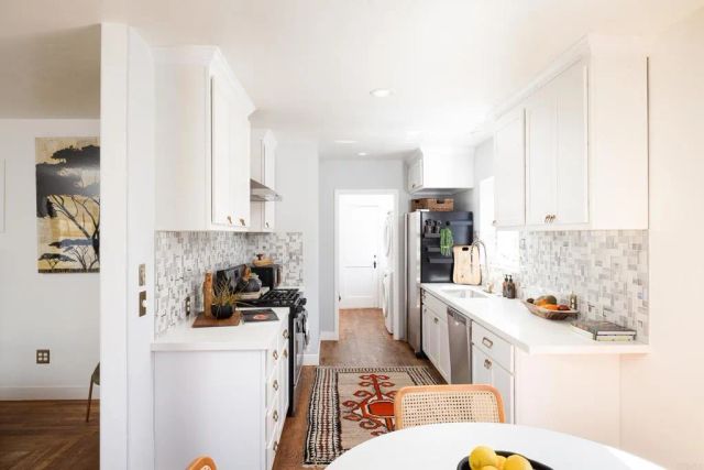 909 Leonard Avenue, Oceanside, CA 92054