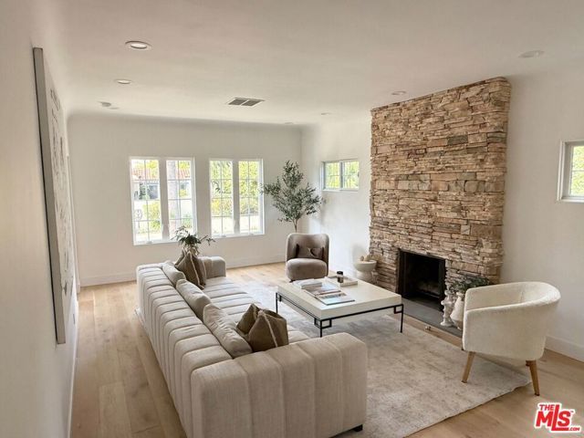 10436 Cheviot Drive, Los Angeles, CA 90064