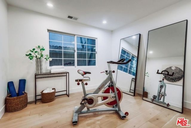 10436 Cheviot Drive, Los Angeles, CA 90064