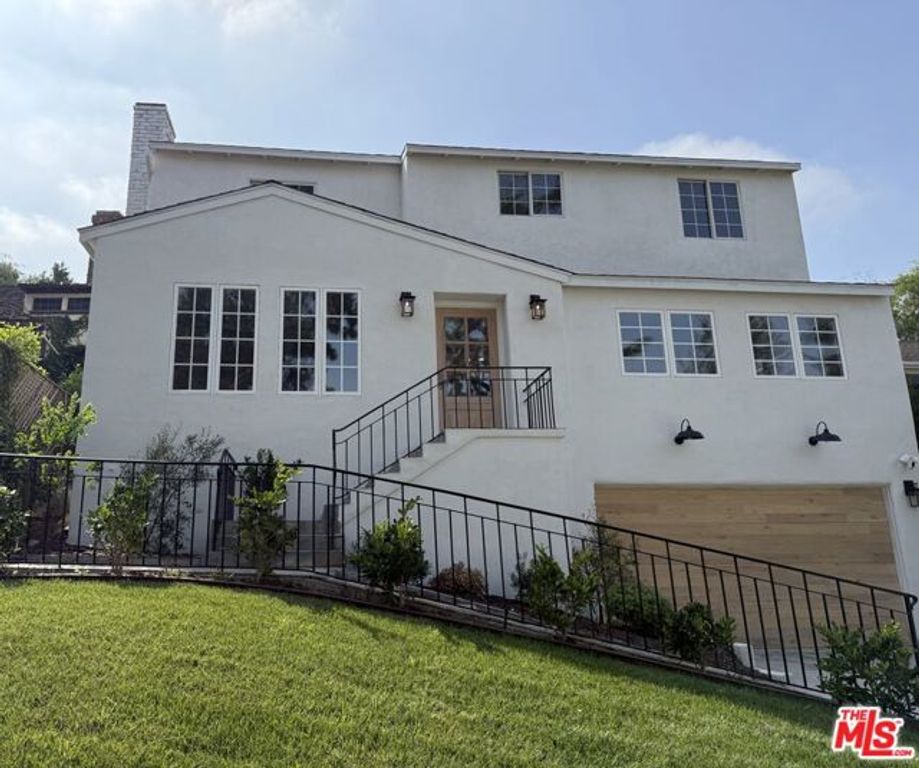 10436 Cheviot Drive, Los Angeles, CA 90064