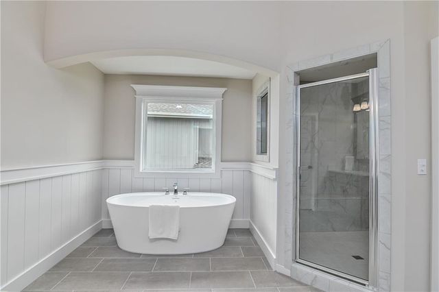 23827 W 59th Terrace, Shawnee, KS 66226