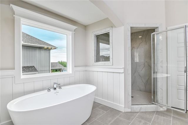 23827 W 59th Terrace, Shawnee, KS 66226