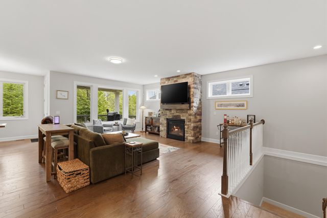 11808 Tuscany Court, Plymouth, MI 48170