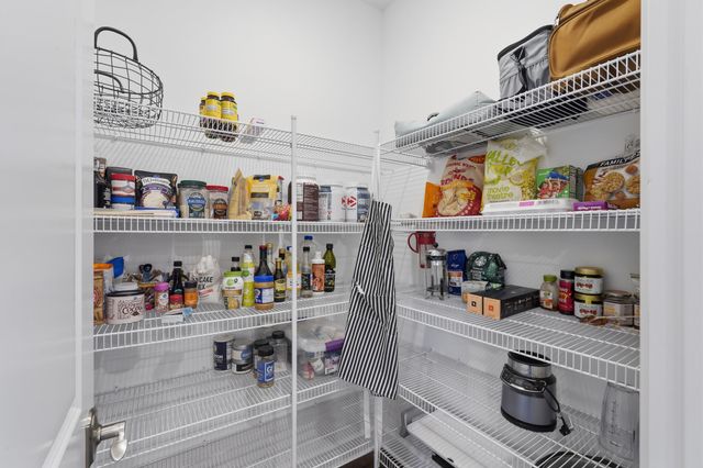 11808 Tuscany Court, Plymouth, MI 48170