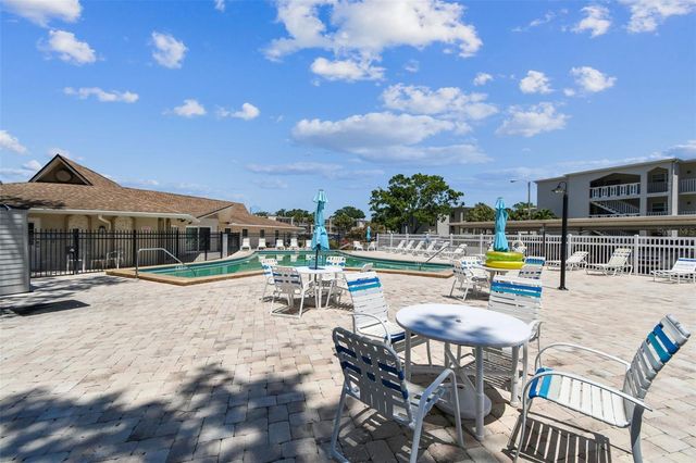 946 VIRGINIA STREET 201, Dunedin, FL 34698