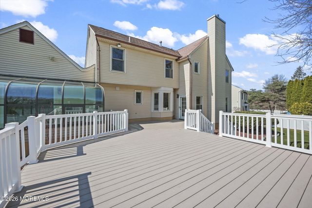 27 Meadow Lane, Marlboro, NJ 07746