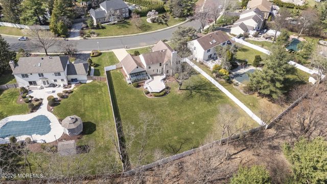 27 Meadow Lane, Marlboro, NJ 07746