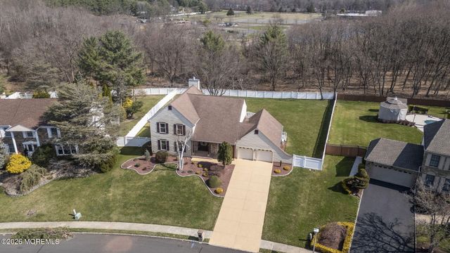 27 Meadow Lane, Marlboro, NJ 07746