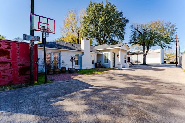 11407 Iberia Drive, Houston, TX 77065