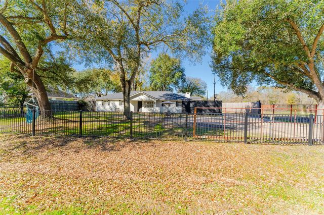 11407 Iberia Drive, Houston, TX 77065