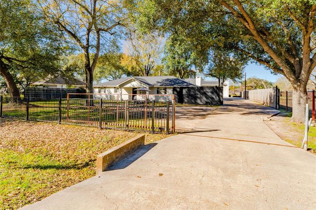 11407 Iberia Drive, Houston, TX 77065