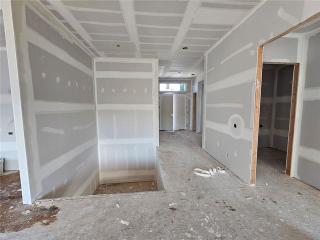 23955 W 113th Terrace, Olathe, KS 66061