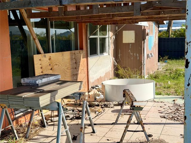 22075 FELTON AVENUE, Port Charlotte, FL 33952