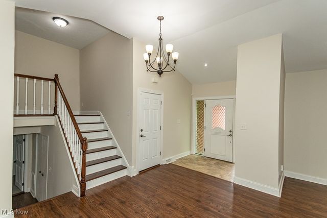 363 Balmoral Drive, Richmond Heights, OH 44143