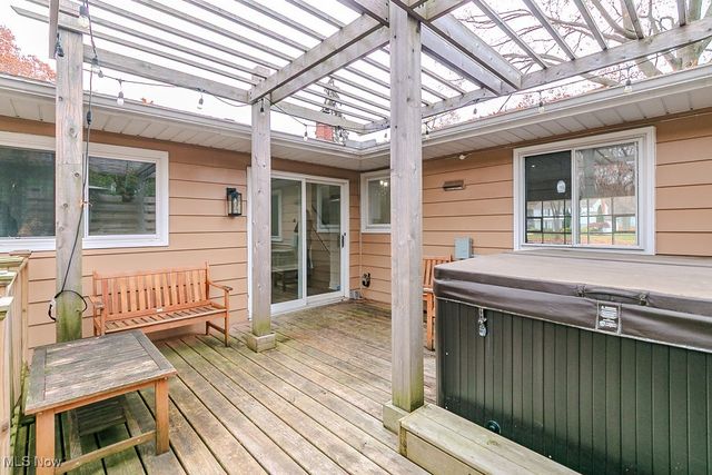 363 Balmoral Drive, Richmond Heights, OH 44143