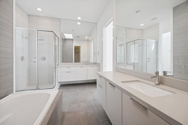 1151 W 18th Street, Houston, TX 77008