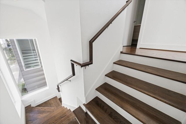 1151 W 18th Street, Houston, TX 77008