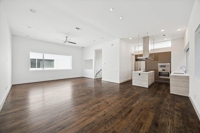 1151 W 18th Street, Houston, TX 77008