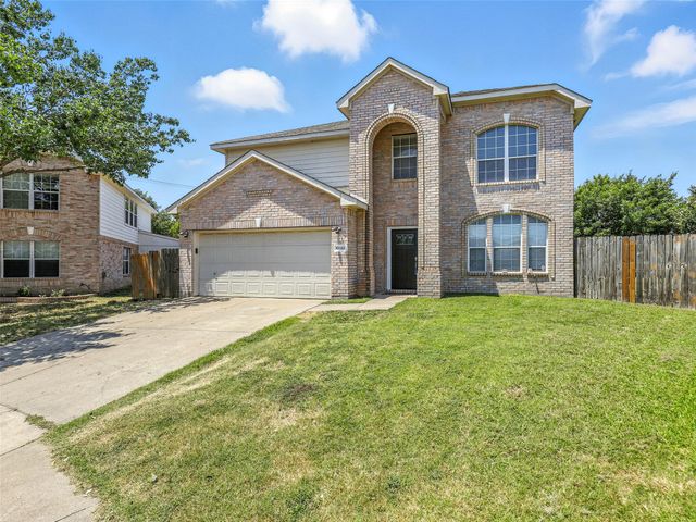 10152 Chapel Rock Drive, Fort Worth, TX 76116