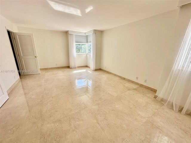 1880 S Ocean Dr 402, Hallandale Beach, FL 33009