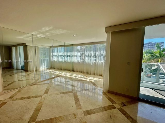 1880 S Ocean Dr 402, Hallandale Beach, FL 33009