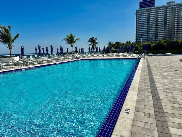 1880 S Ocean Dr 402, Hallandale Beach, FL 33009