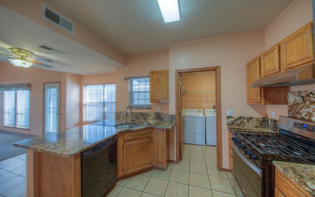 8023 Argyle Avenue NE, Albuquerque, NM 87109