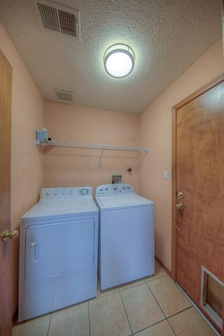 8023 Argyle Avenue NE, Albuquerque, NM 87109