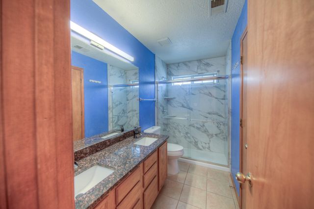 8023 Argyle Avenue NE, Albuquerque, NM 87109